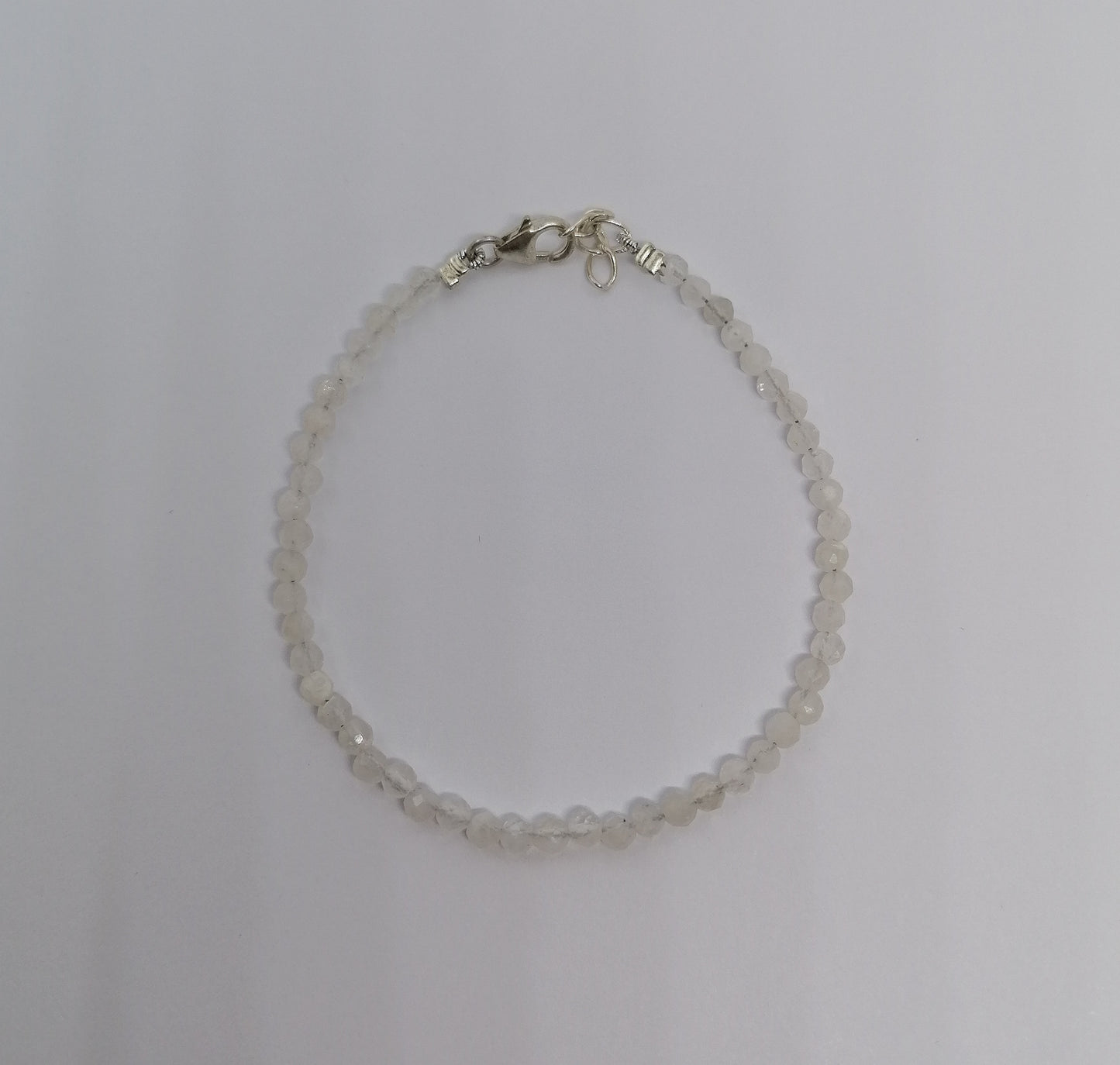 Edelstein-Armbänder von De Vogue