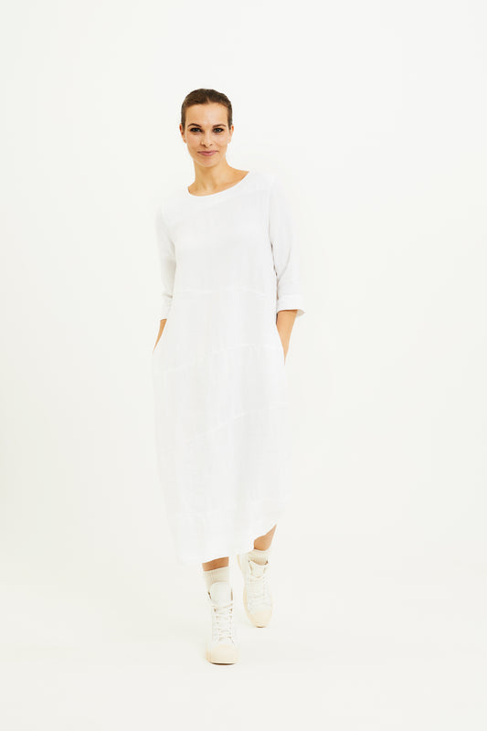 Langes, tulpenförmiges Kleid mit Abnähern | 11000
